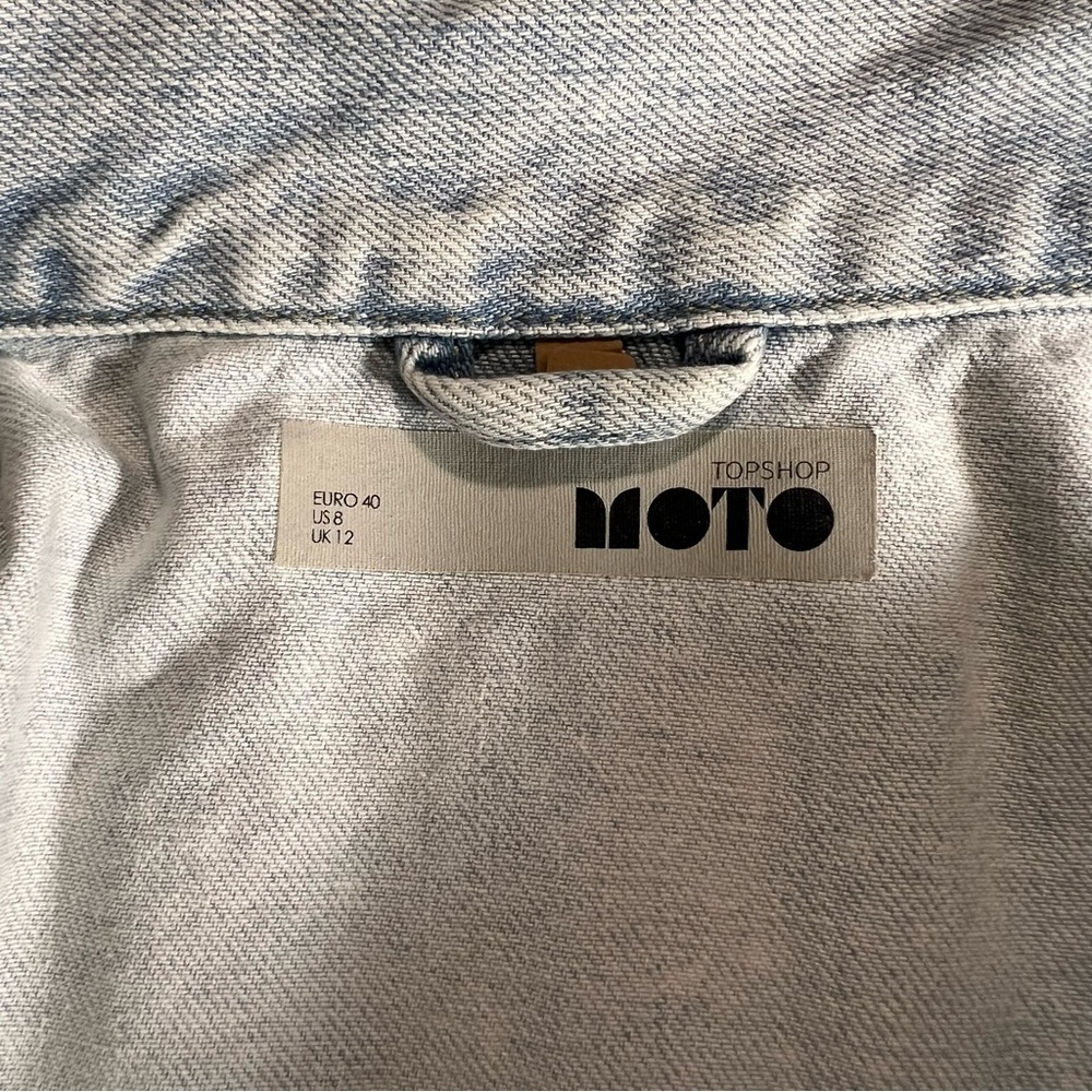Topshop Moto Distressed double pocket Jean Jacket, size 8 - Picture 7 of 10